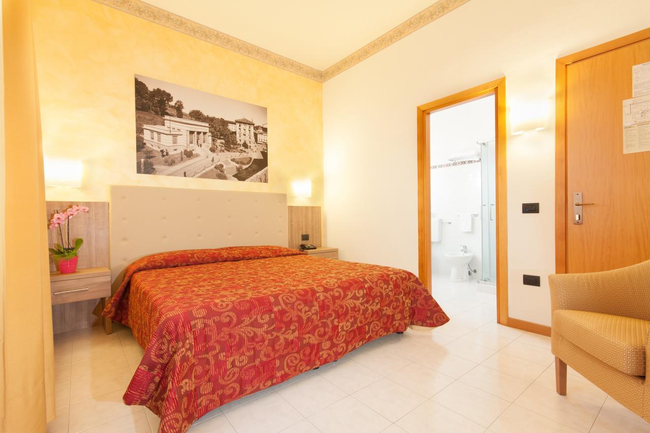 Albergo Vittoria Salsomaggiore Terme Eksteriør billede