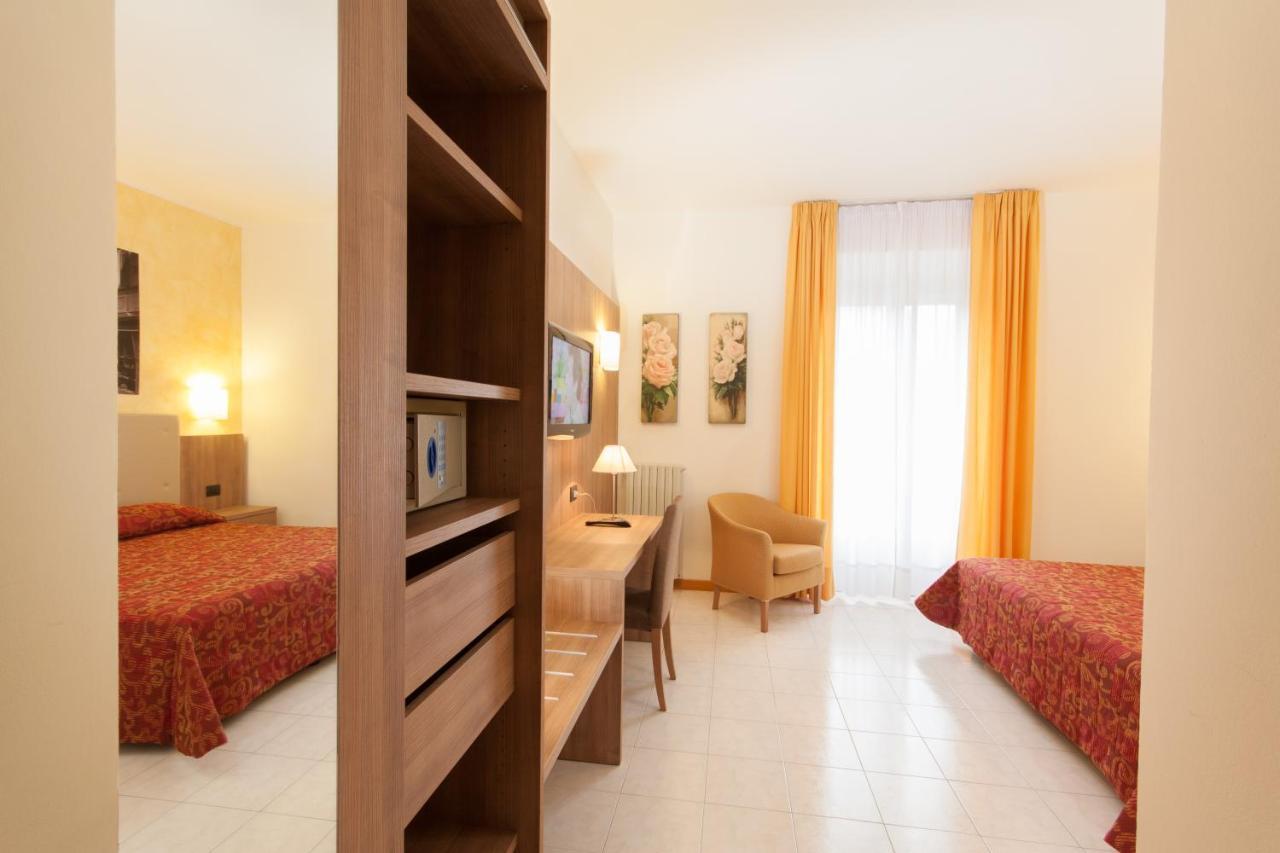 Albergo Vittoria Salsomaggiore Terme Eksteriør billede